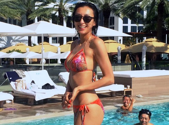 浅田舞ちゃんの水着姿がエロすぎると話題！濃厚なセックスしてそうだと話題！
