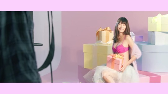 モデルのヨンアちゃん(31)の下着姿がセクシーすぎると話題！