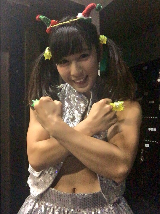 「筋肉アイドル」才木玲佳ちゃんがツイッターにアップしている筋肉画像がエロすぎると話題に