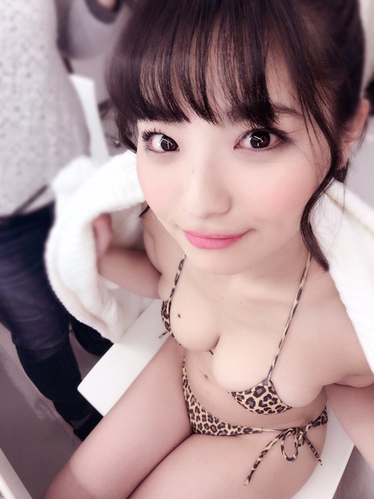 片岡沙耶ちゃんがツイッターにアップした入浴バスタオル姿がエロすぎると話題