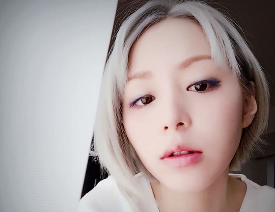 銀髪ヘアーにした声優・平野綾ちゃんが可愛すぎると話題に！アニメから飛び出してきたような美少女そのものだと話題！