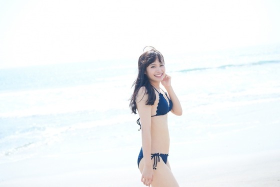 デビュー半年の処女優・関水渚ちゃんの水着グラビアが可愛すぎると話題に
